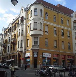 Klauzál Apartment Szeged Exterior photo