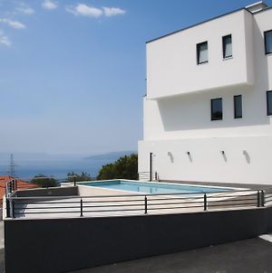 Whitehouse Apartments Makarska Exterior photo