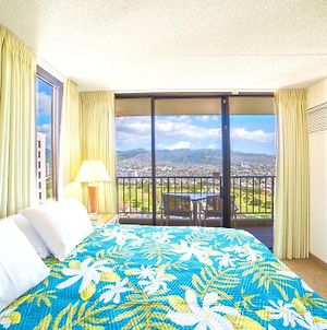 Panoramic Mountain Views Condo Near Waikiki Beach With Free Parking Honolulu Exterior photo