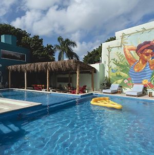Selina Cancun Downtown Exterior photo