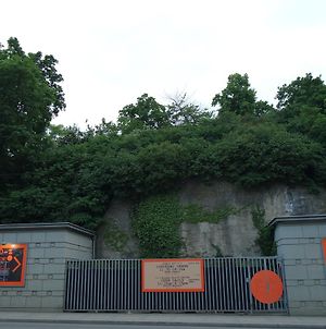 10-Z Bunker Hostel Brünn  Exterior photo