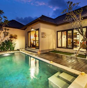 The Reika Villas By Nagisa Bali Uluwatu Exterior photo