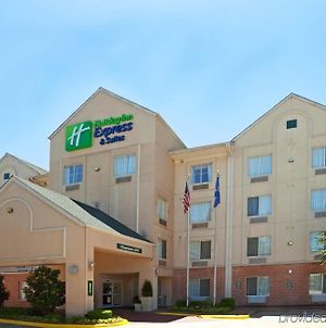 Holiday Inn Express & Suites - Dallas Park Central Northeast, An Ihg Hotel Exterior photo