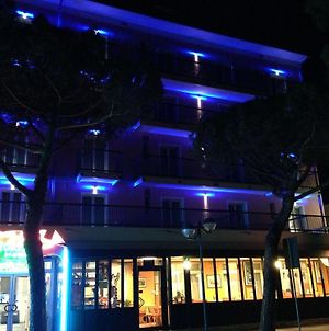 Hotel Storione Lido di Jesolo Exterior photo