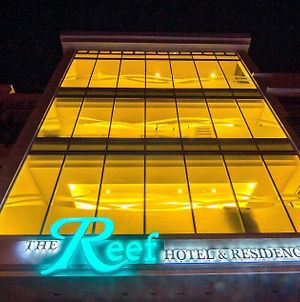 The Reef Hotel And Residences Olongapo Exterior photo
