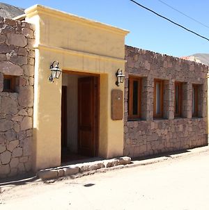 Casa De Piedra Hotel Purmamarca Exterior photo