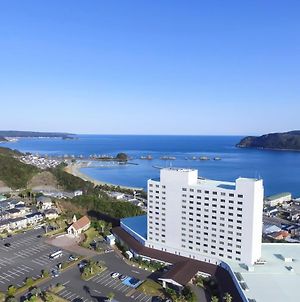 Hotel & Resorts Wakayama-Kusimodo Exterior photo