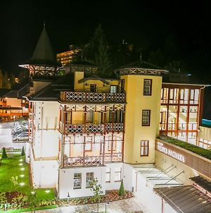Hotel Pacsirta Szováta Exterior photo