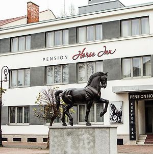 Pension Horse Inn Kassa Exterior photo