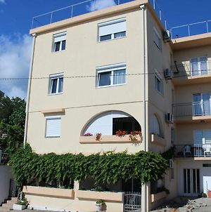 Montenegrina Apartment Budva Exterior photo
