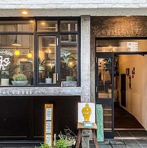 Guesthouse Akicafe Inn Hirosima Exterior photo