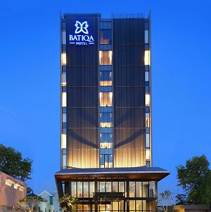 Batiqa Hotel Pekanbaru Exterior photo