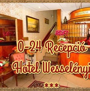 Hotel Wesselényi Győr Exterior photo