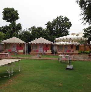 Raasleela Luxury Camp Hotel Udaipur Exterior photo