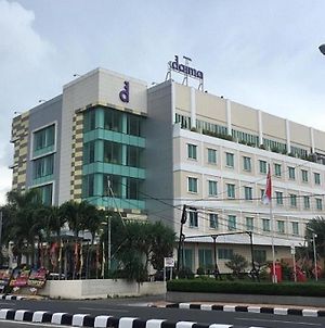 Daima Hotel Padang Padang  Exterior photo